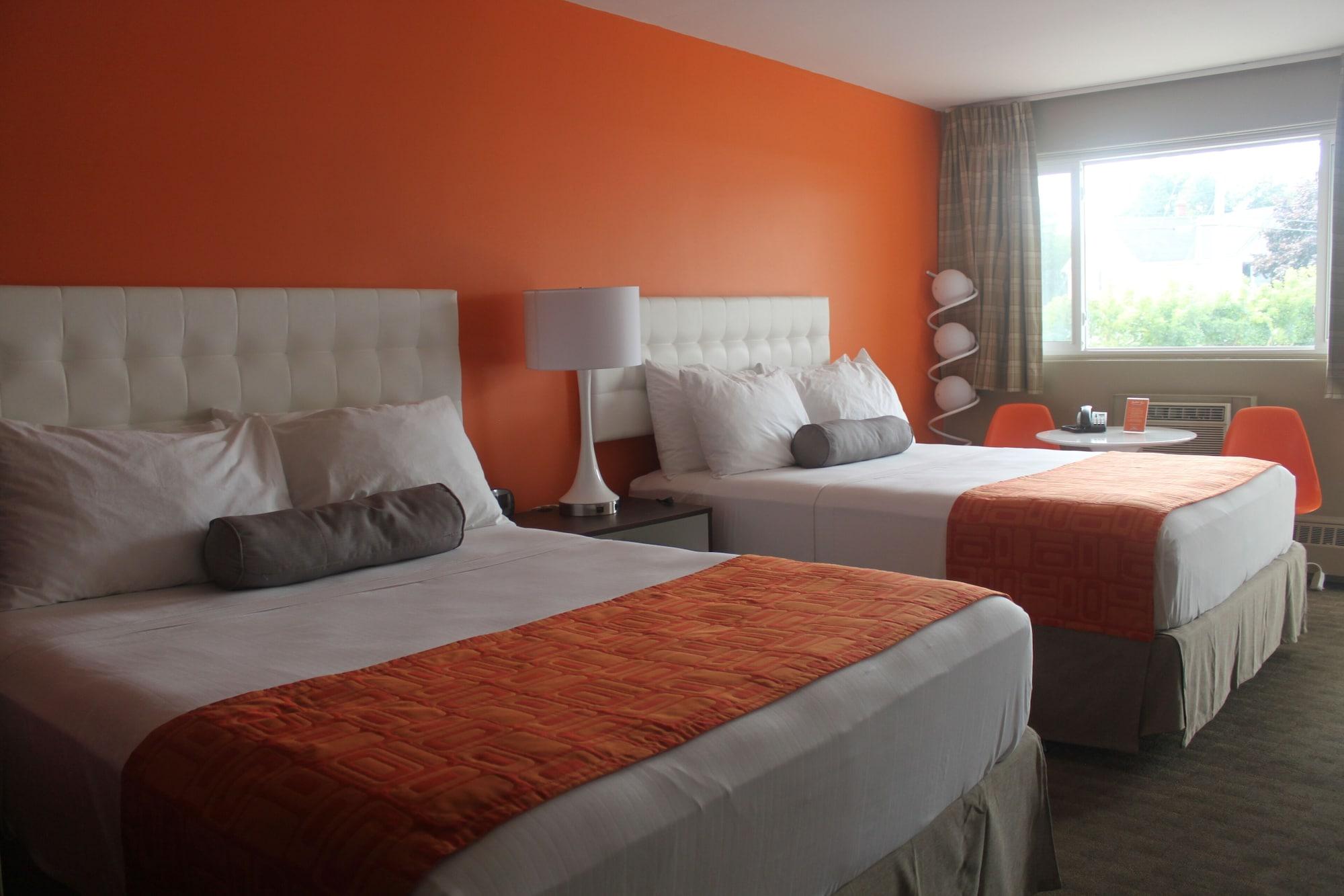 Howard Johnson Inn By Wyndham Kingston Bagian luar foto